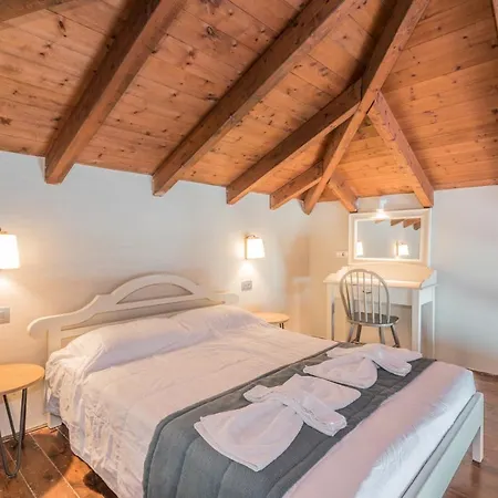 Filoxenia Apartment *